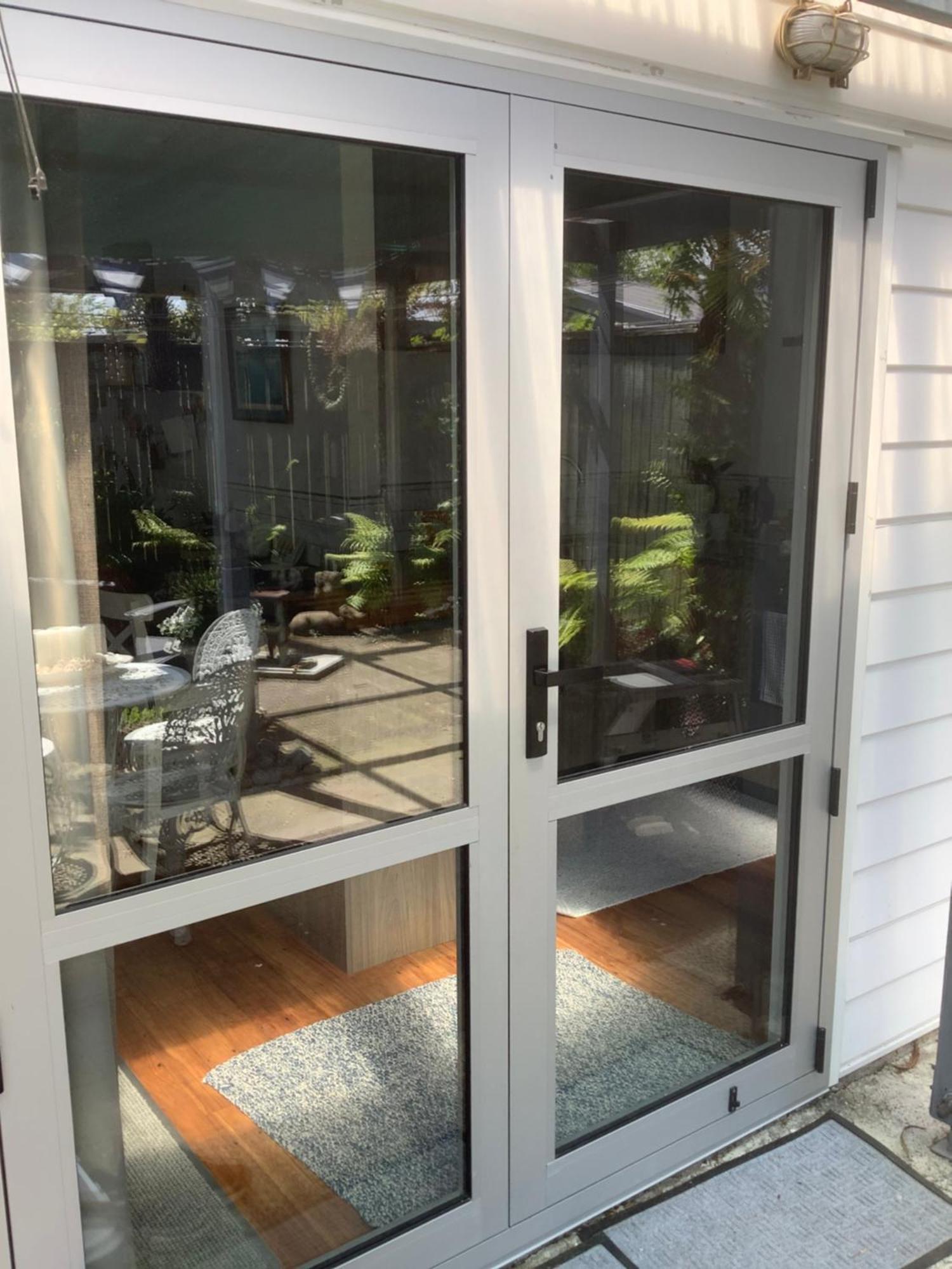 Anglers Adventure Paradise Cabin Bnb Wifi Parking Turangi Exterior photo